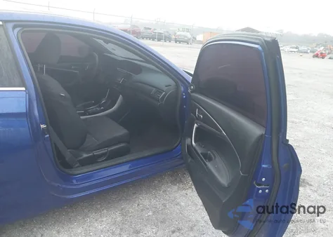 2017 Honda Accord Ex z USA, uszkodzony, nr VIN 1HGCT1B55HA003647